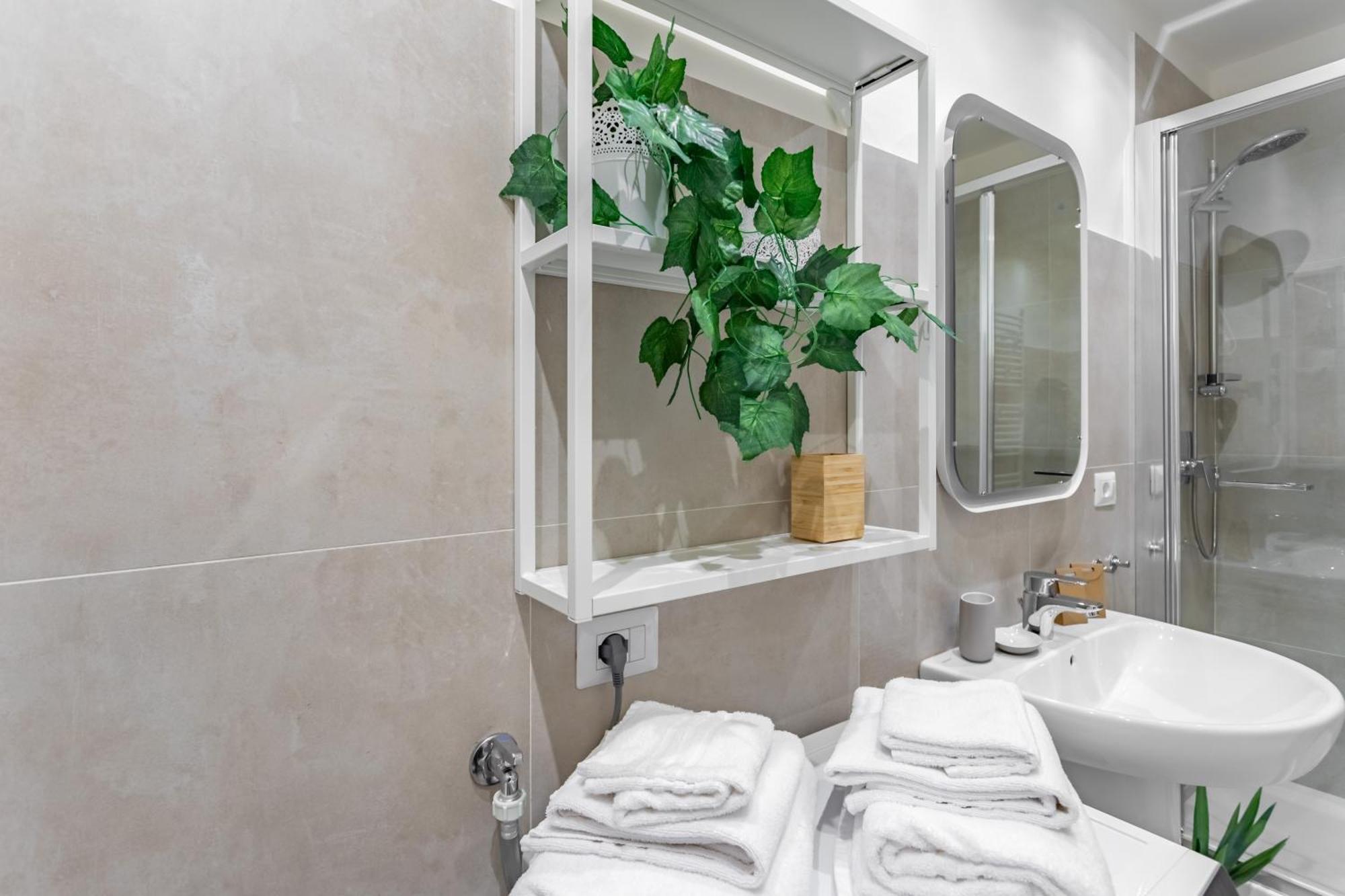 Altea Home - Pavia City - By Host4U Экстерьер фото